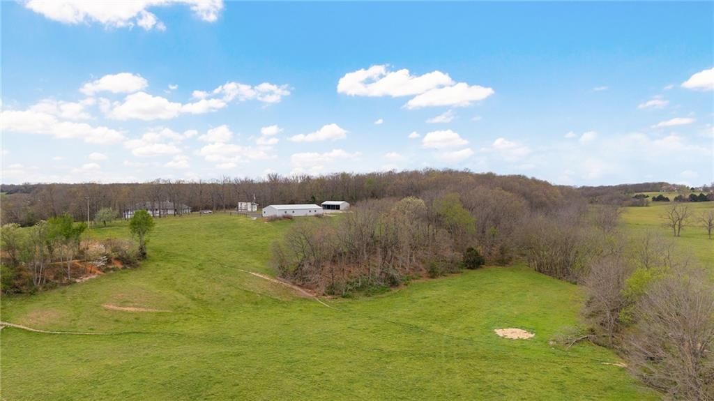 21150 Farm Road 2020 N/A — photo 21