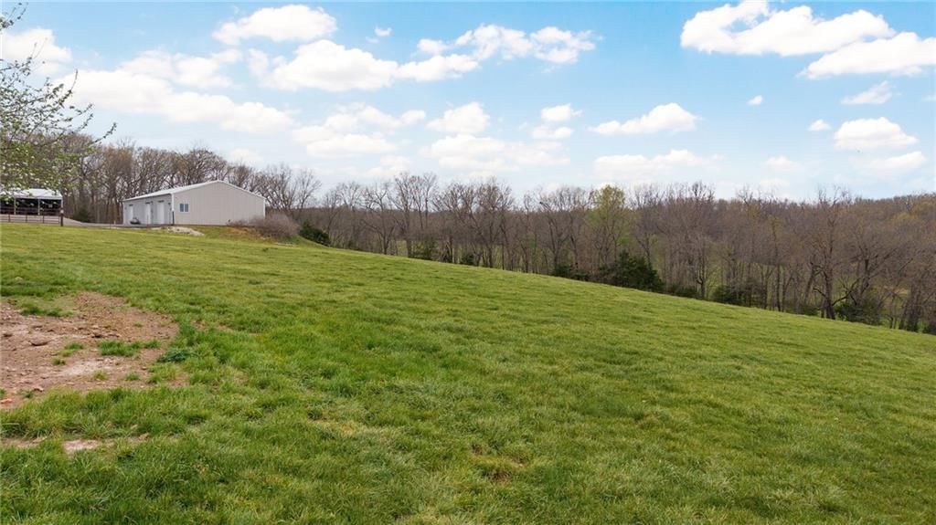 21150 Farm Road 2020 N/A — photo 28
