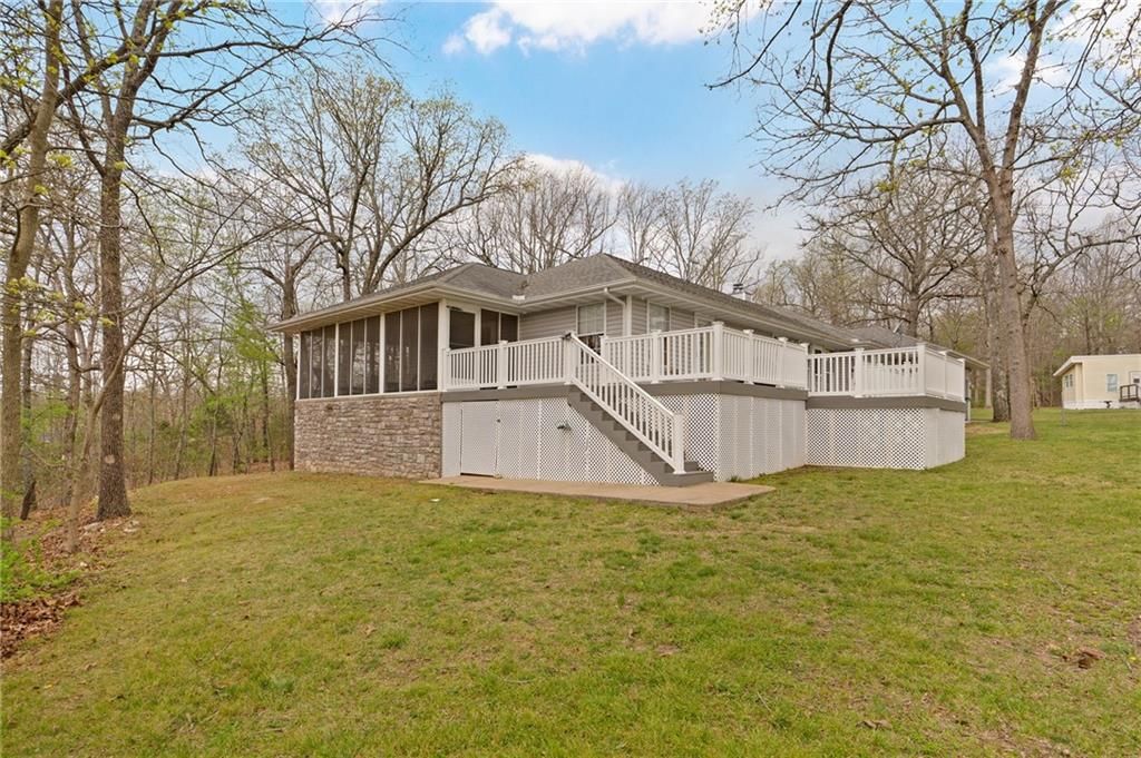 21150 Farm Road 2020 N/A — photo 68