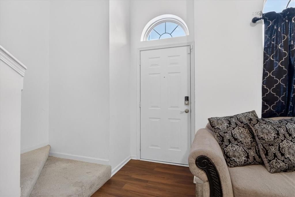5713 Norton Avenue — photo 9