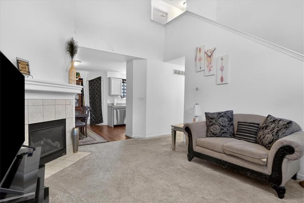 5713 Norton Avenue — photo 12