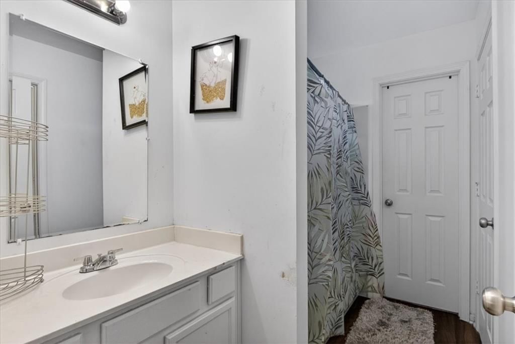 5713 Norton Avenue — photo 28