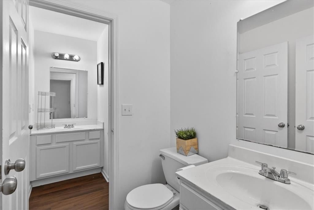 5713 Norton Avenue — photo 30