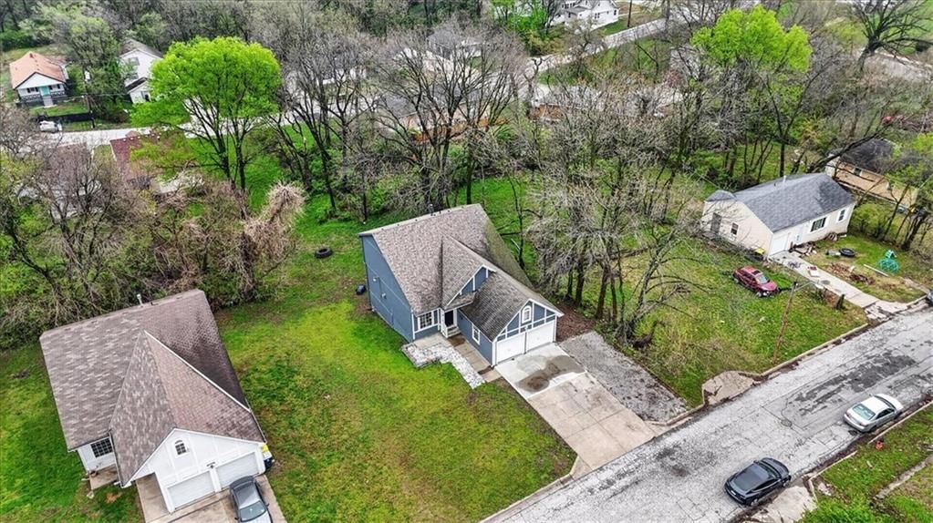 5713 Norton Avenue — photo 49