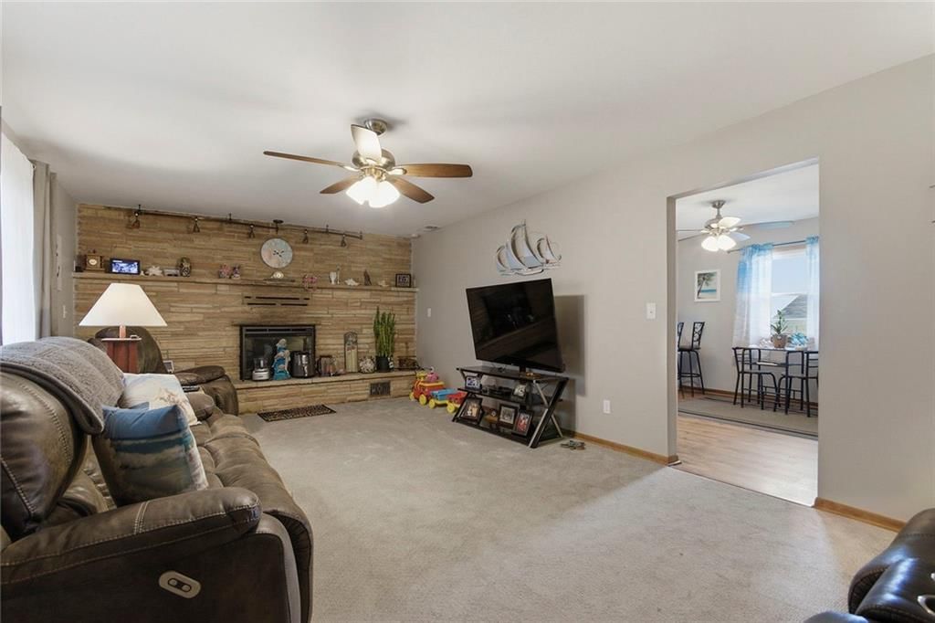 927 Pinnacle Street — photo 9