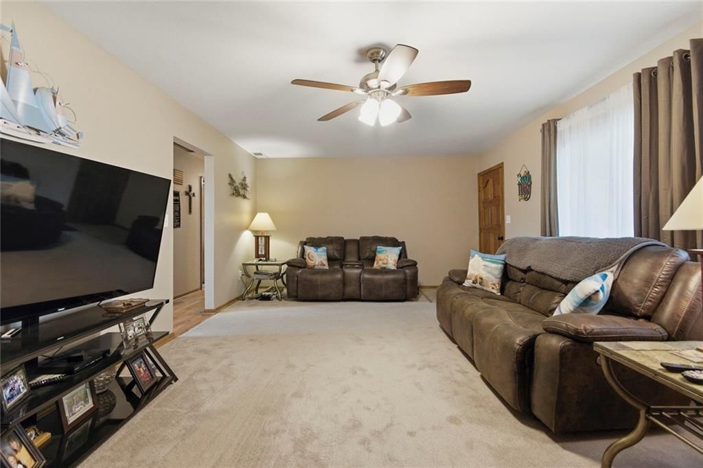 927 Pinnacle Street — photo 12