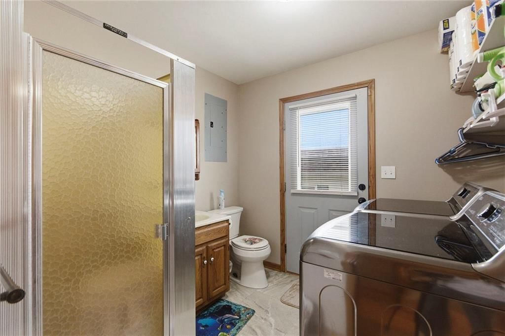 927 Pinnacle Street — photo 29