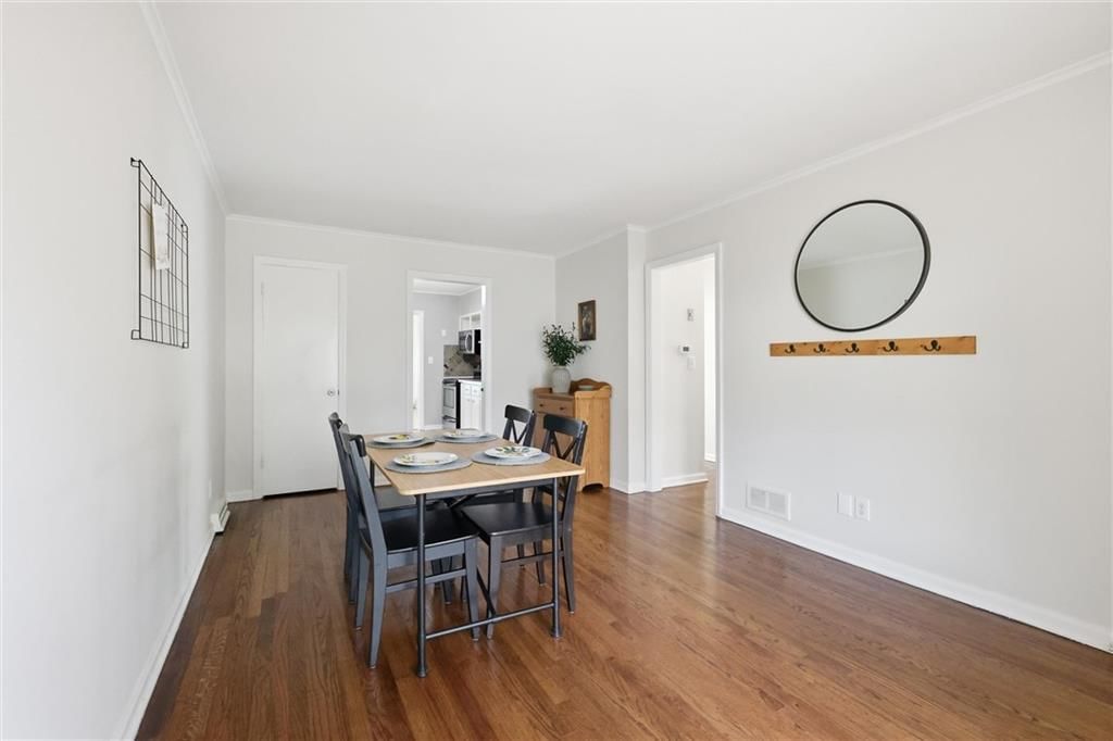 421 W 88 Street — photo 13