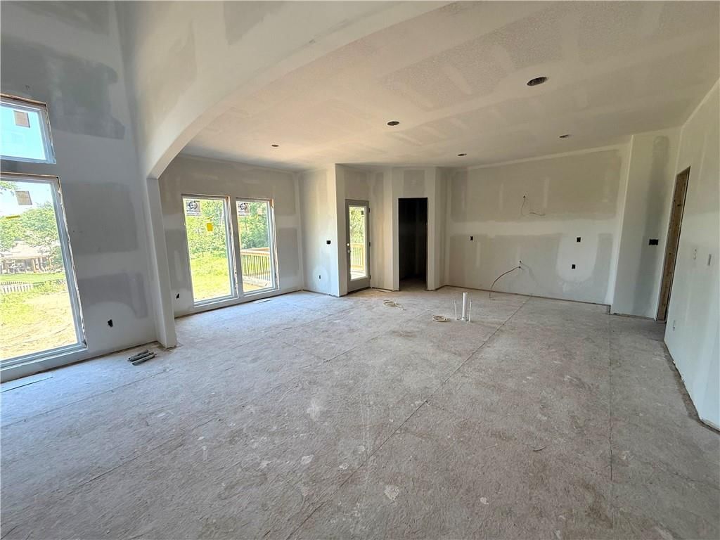 8964 NE 99th Terrace — photo 3