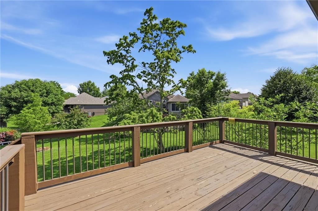 807 NW Poplar Court — photo 12
