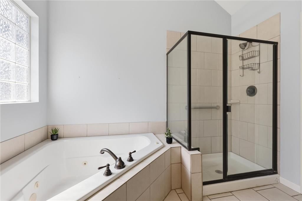 807 NW Poplar Court — photo 24