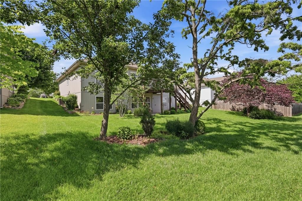 807 NW Poplar Court — photo 34