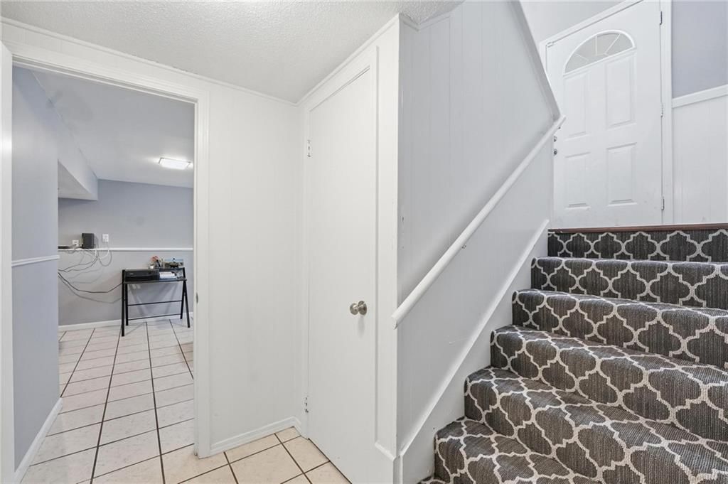 305 S Franklin Street — photo 22