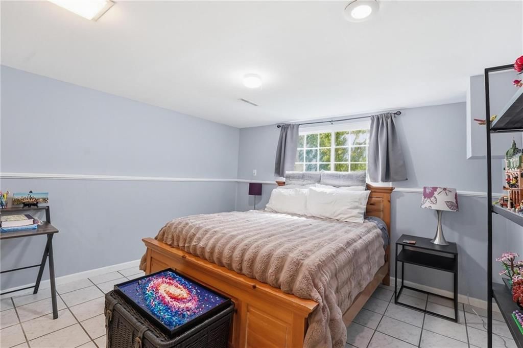 305 S Franklin Street — photo 25