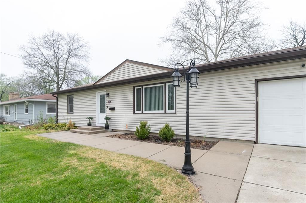 4404 E 137th Street, Grandview, MO