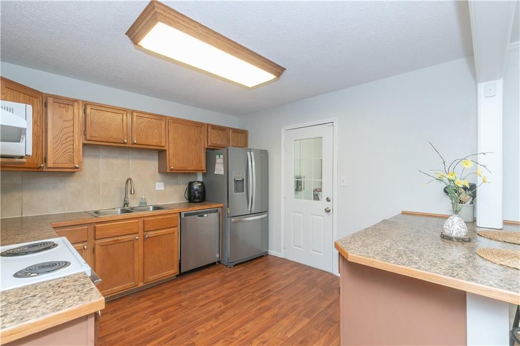 4404 E 137th Street — photo 12
