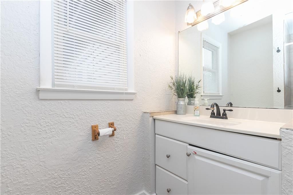 4404 E 137th Street — photo 24