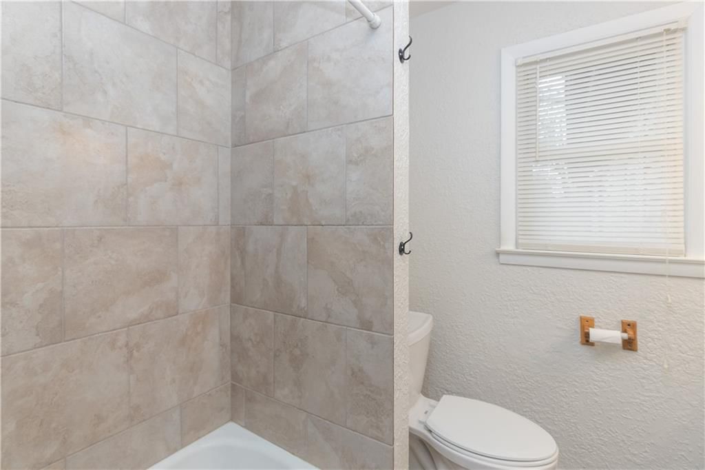 4404 E 137th Street — photo 31
