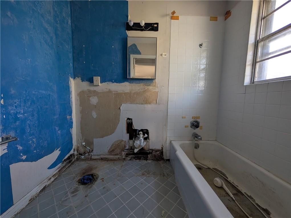5600 W 101 Terrace — photo 4
