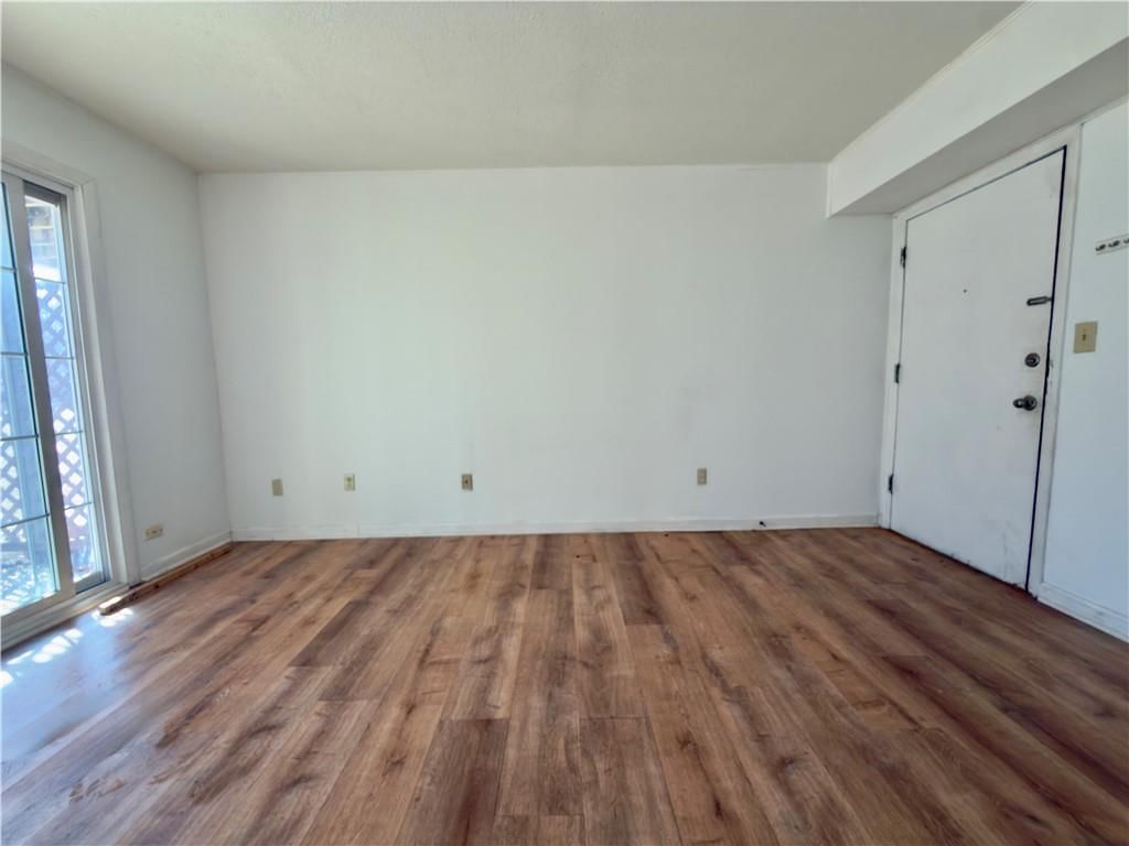 255 N Michigan Street — photo 5