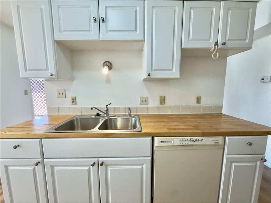 255 N Michigan Street — photo 17