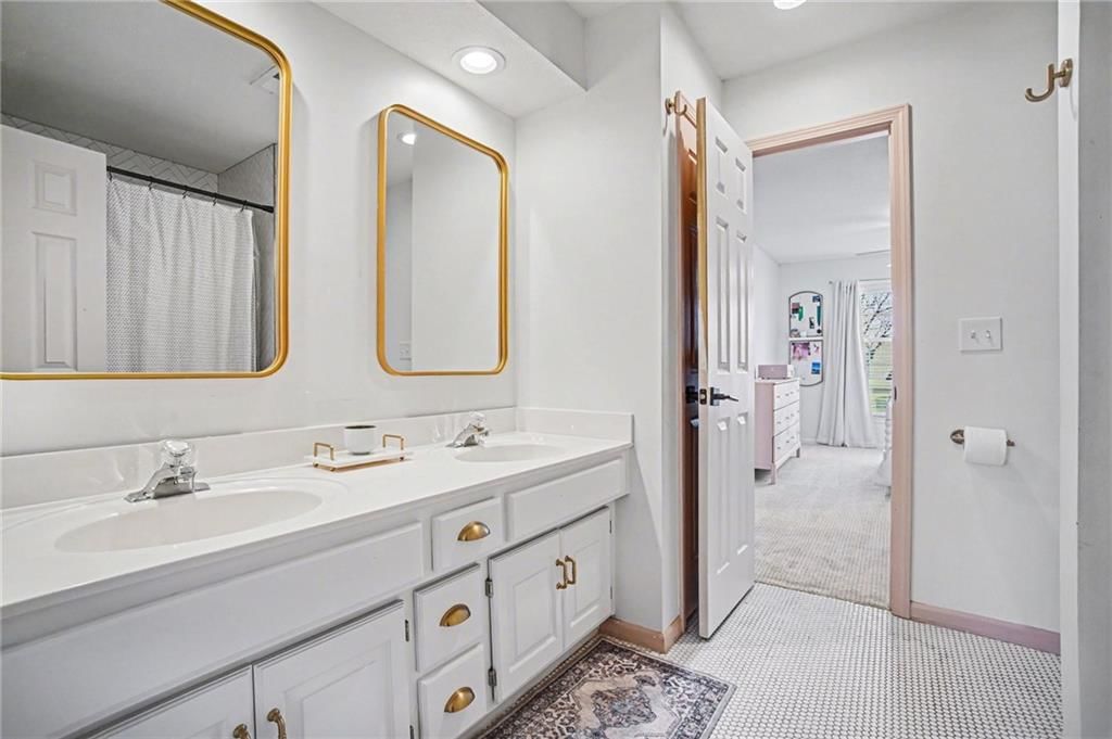 7807 Deer Run N/A — photo 26