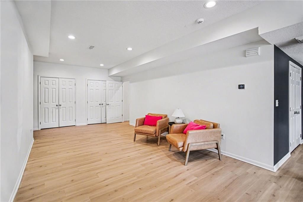7807 Deer Run N/A — photo 34