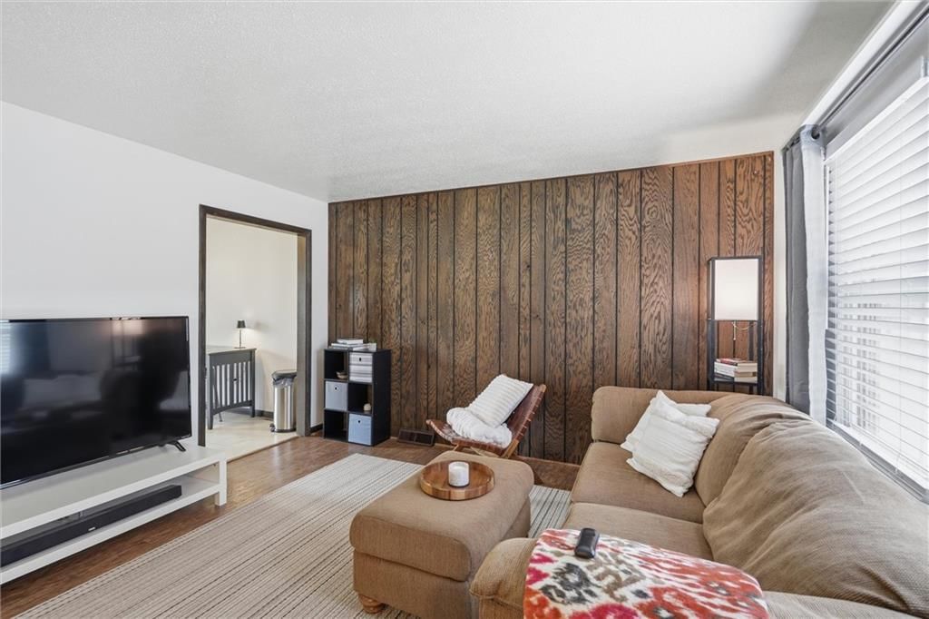 612 S Montclaire Drive — photo 5