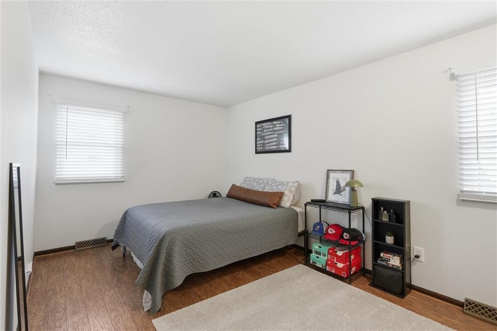 612 S Montclaire Drive — photo 14