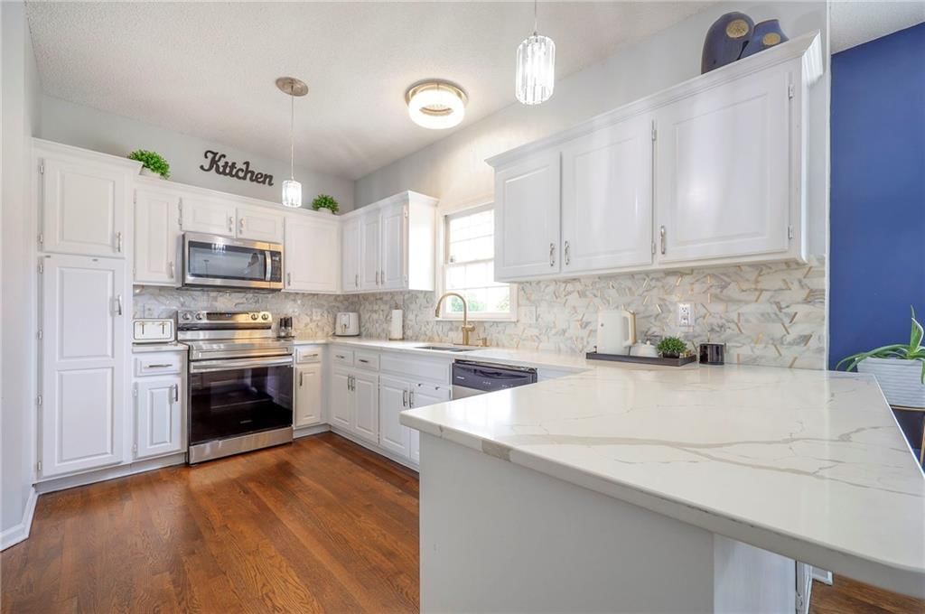 13933 S Kaw Street — photo 11