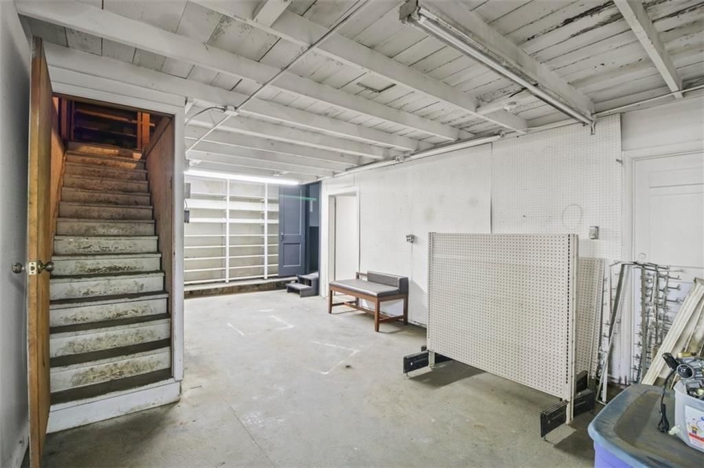 225 S 2nd Street — photo 11