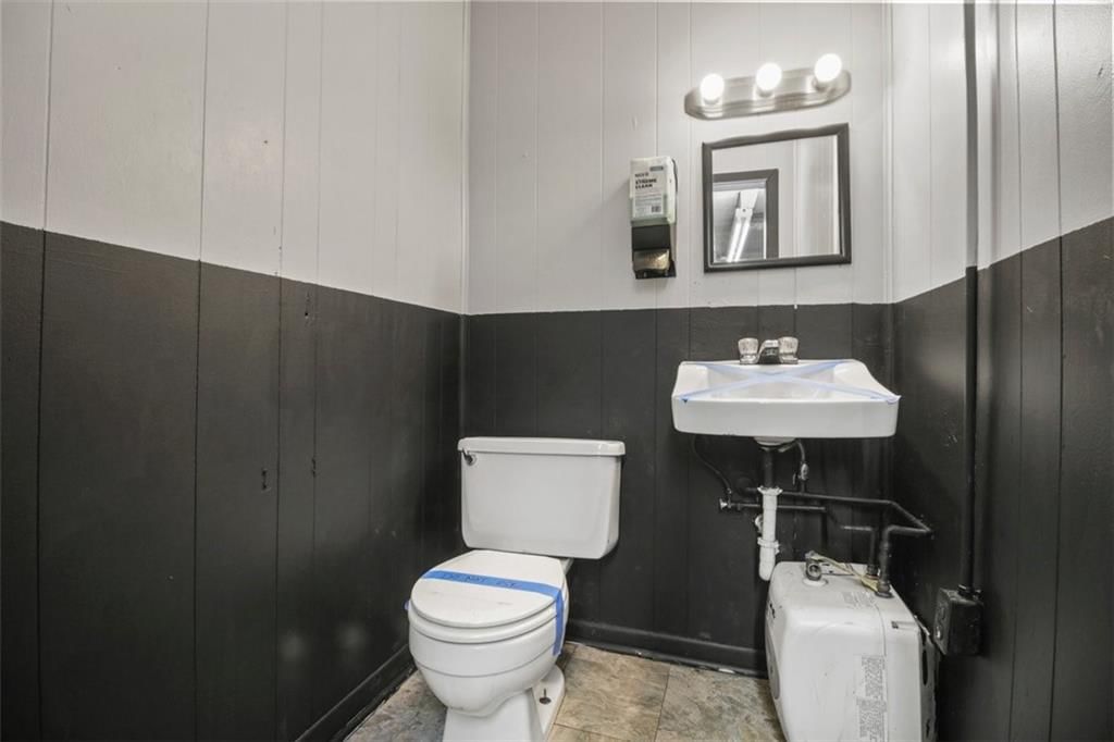 225 S 2nd Street — photo 12