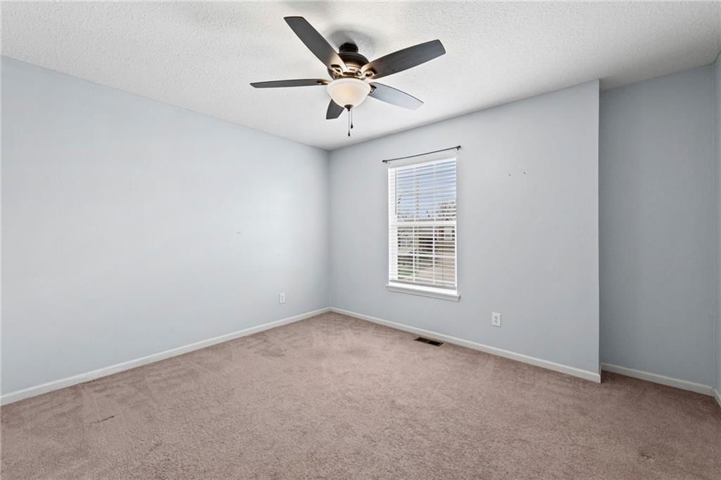 8409 N Elmwood Avenue — photo 28
