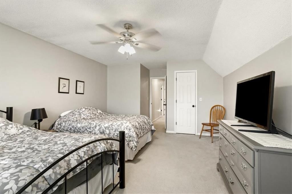 13805 Midland Drive — photo 17