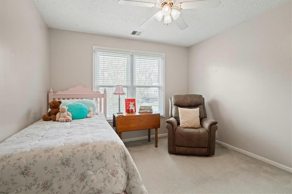 13805 Midland Drive — photo 19