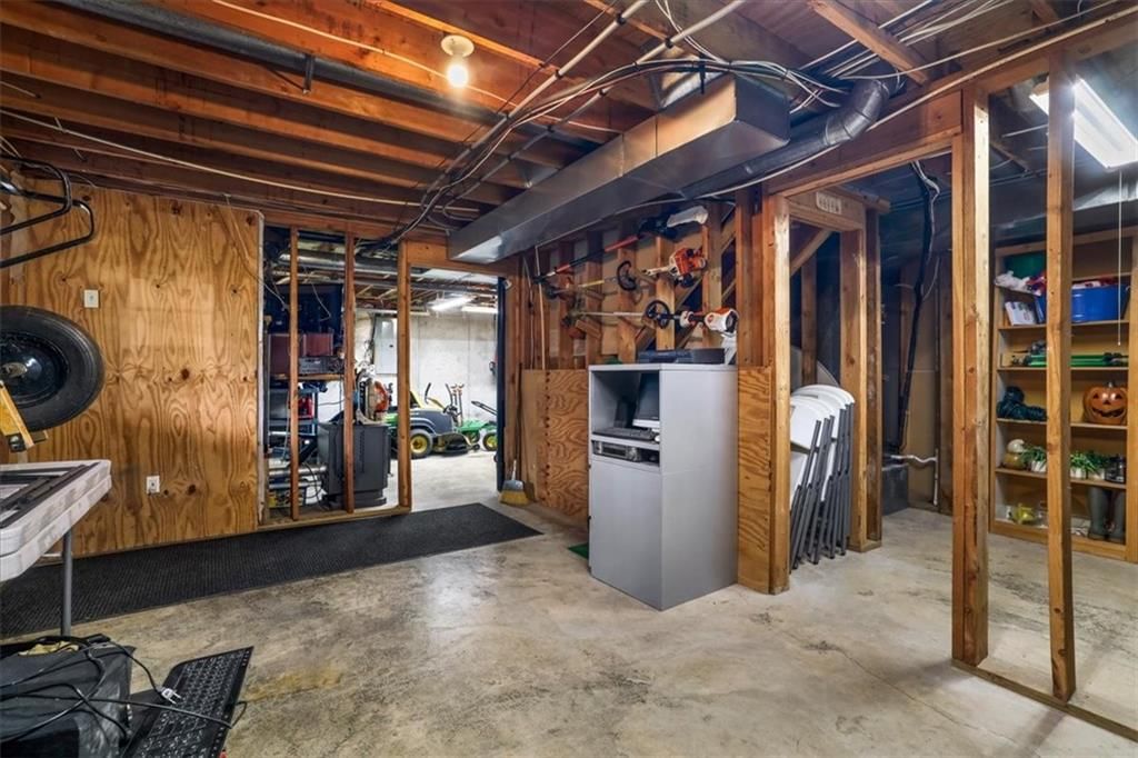 13805 Midland Drive — photo 31