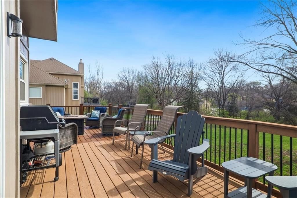13805 Midland Drive — photo 32
