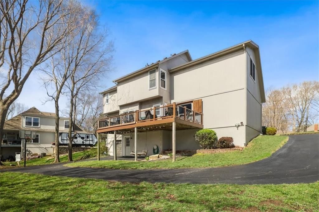 13805 Midland Drive — photo 35
