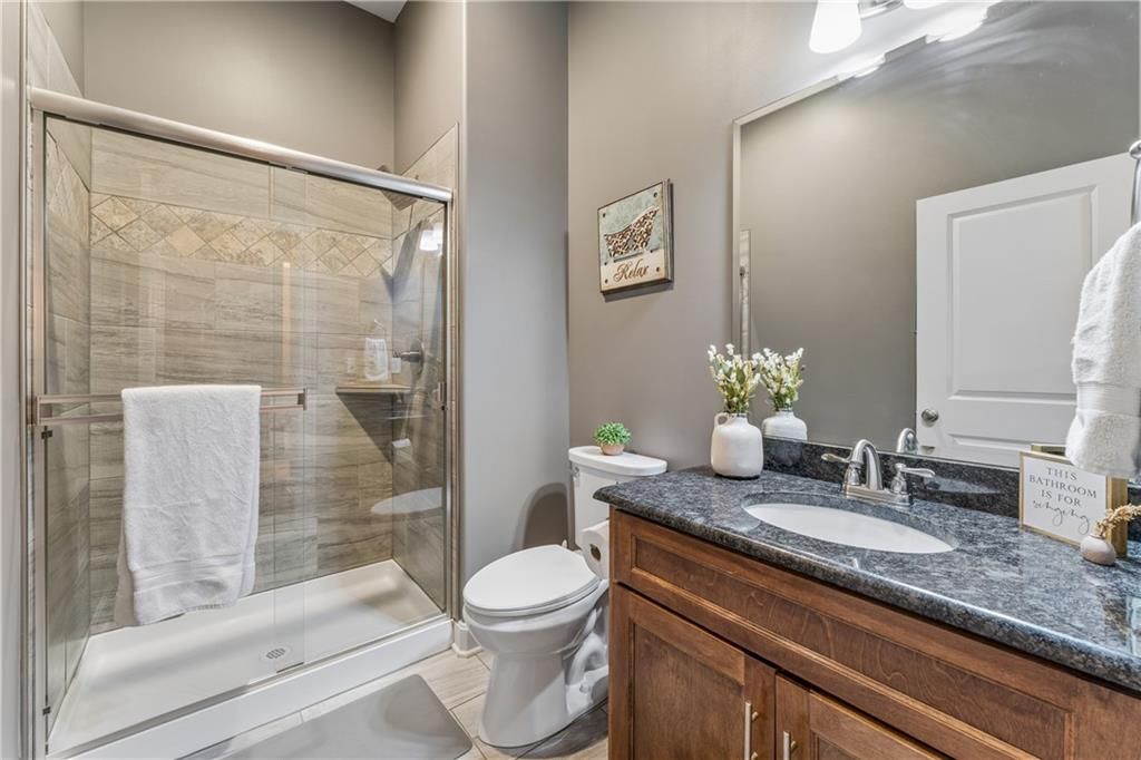 9853 Hollis Lane — photo 32