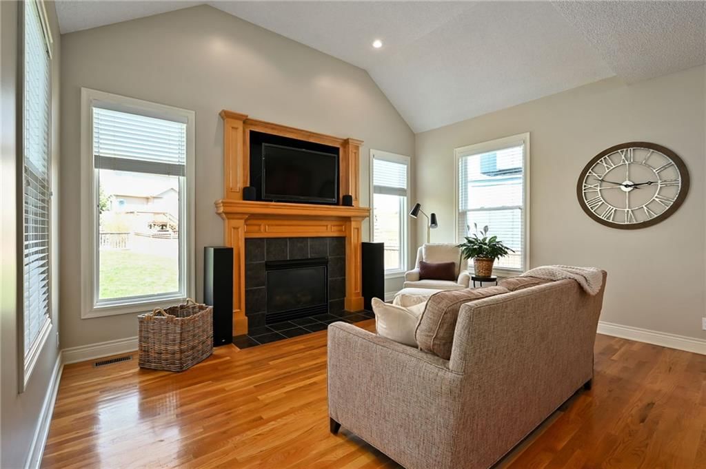 21910 W 57th Terrace — photo 13