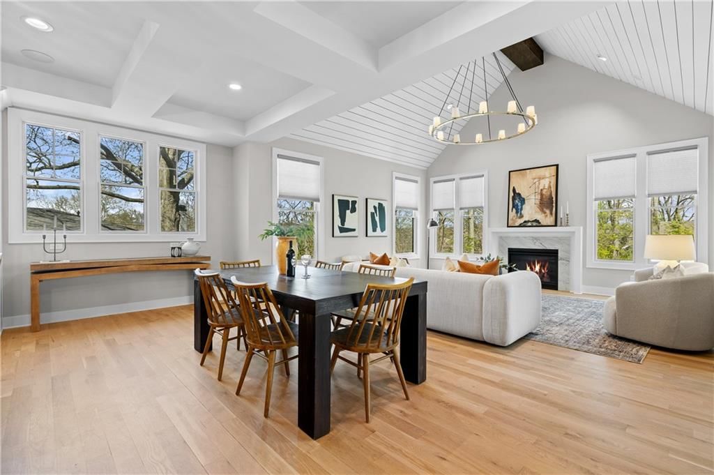8909 Lee Boulevard — photo 13