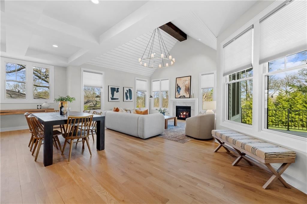 8909 Lee Boulevard — photo 14