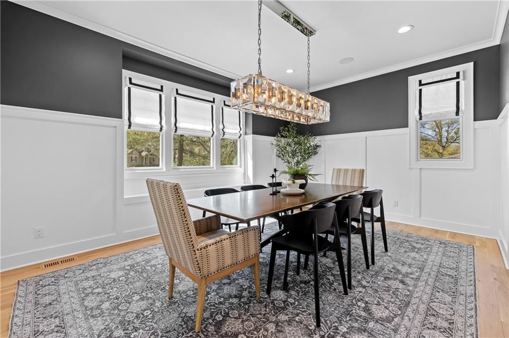 8909 Lee Boulevard — photo 24