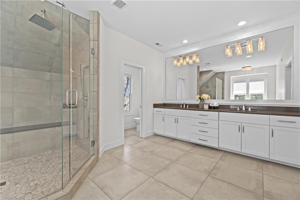 8909 Lee Boulevard — photo 34