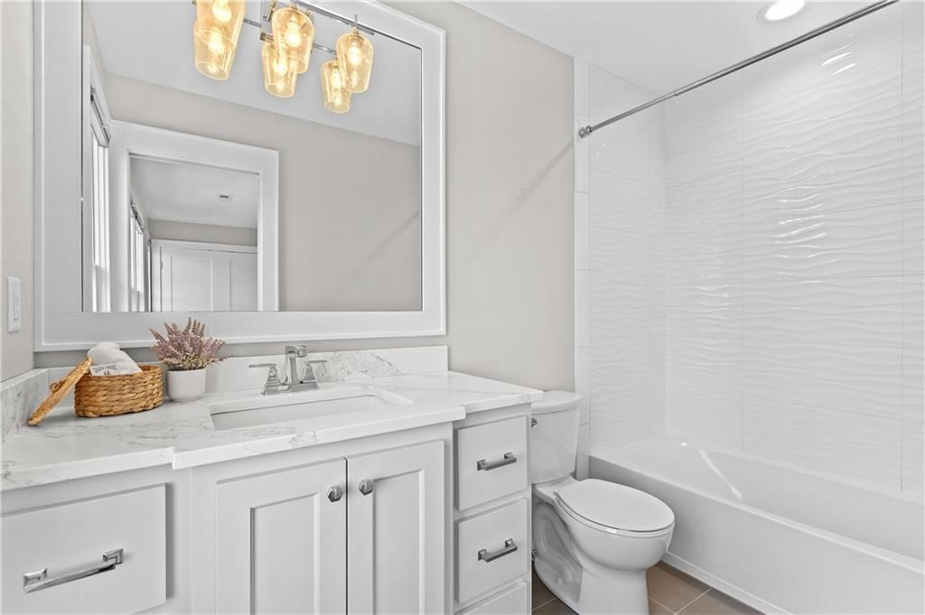 8909 Lee Boulevard — photo 41