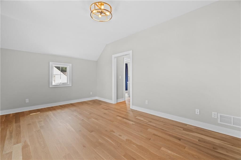 8909 Lee Boulevard — photo 43