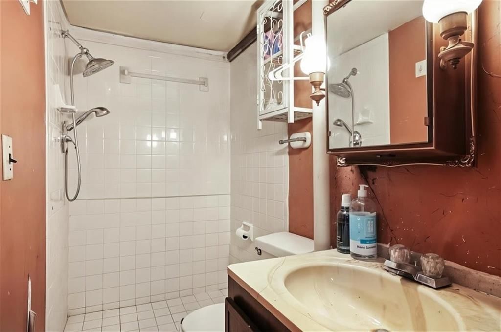 8922 Tennessee Avenue — photo 14