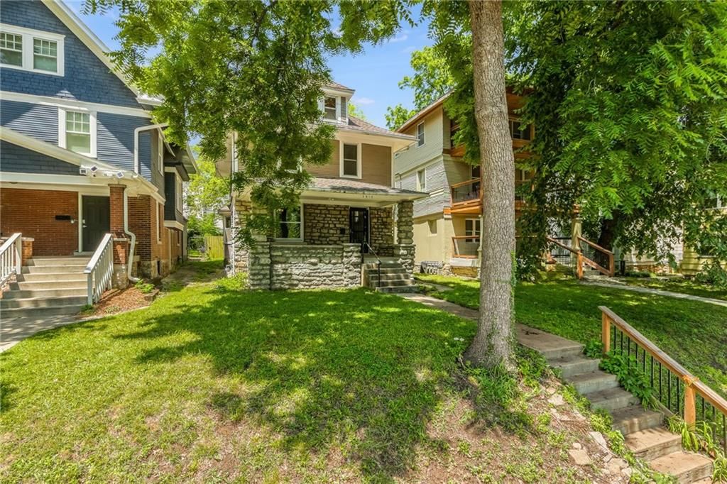 3810 Wyandotte Street — photo 2