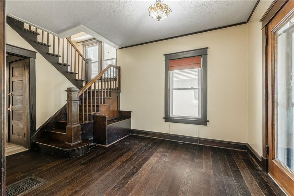3810 Wyandotte Street — photo 7