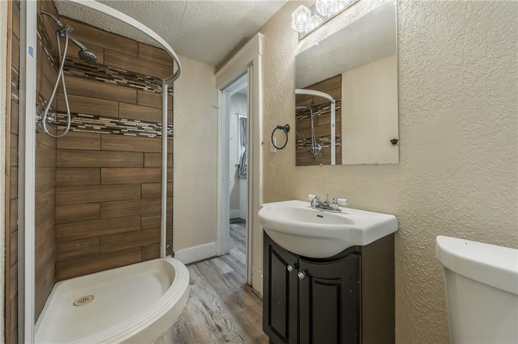 3810 Wyandotte Street — photo 14